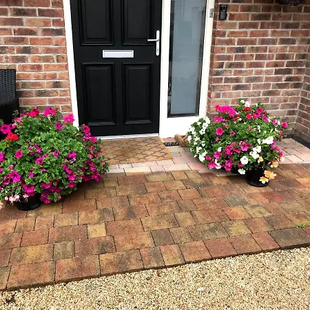 Modern 15 Minutes To Dublin Airport Homestay Ballyboughal